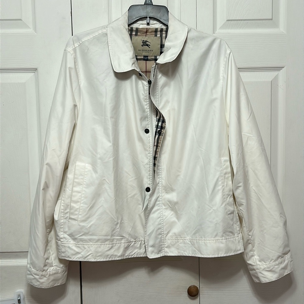 Burberry Women’s Light Jacket
